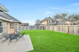 1813 Oakbranch Dr, Pearland, TX 77581 - Photo 19