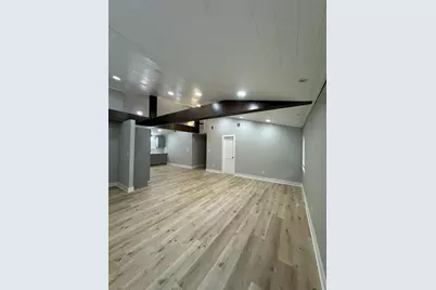 8223 Wallis Street, Fulshear, TX 77441 - Photo 5