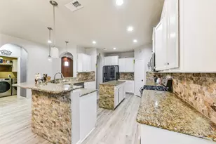 8927 Alcina Dr, Tomball, TX 77375 - Photo 7