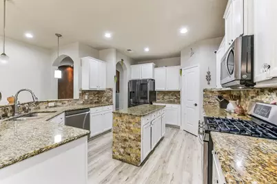 8927 Alcina Drive, Tomball, TX 77375 - Photo 9