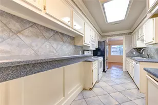 1206 Country Pl Dr, Houston, TX 77079 - Photo 23