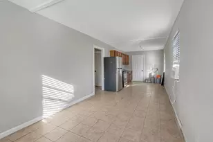 4718 Carmen St, Houston, TX 77033 - Photo 13