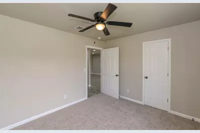 3828 Anderson Villa, Orange, TX 77630 - Photo 9
