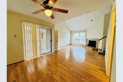 3100 Walnut Bend Lane #324, Houston, TX 77042 - Photo 5