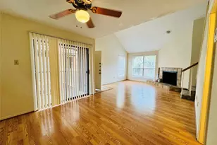 3100 Walnut Bend Ln, Houston, TX 77042 - Photo 5