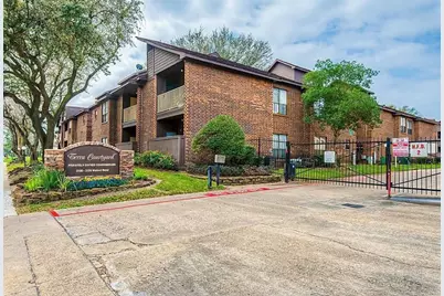3100 Walnut Bend Lane #324, Houston, TX 77042 - Photo 15
