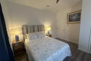 4009 Avenue L, Galveston, TX 77550 - Photo 9