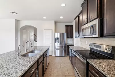 1918 Demeter Bend, San Antonio, TX 78245 - Photo 11
