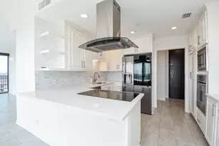 3350 McCue Rd, Houston, TX 77056 - Photo 3