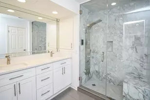 3350 McCue Rd, Houston, TX 77056 - Photo 31