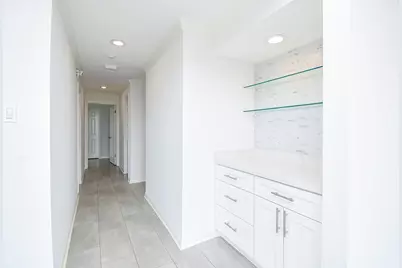3350 McCue Road #1801, Houston, TX 77056 - Photo 17