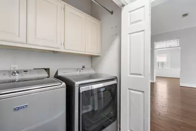 1007 Oakland Court, Sugar Land, TX 77498 - Photo 21