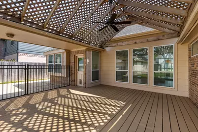 1007 Oakland Court, Sugar Land, TX 77498 - Photo 27