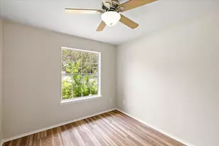 22 Highland St, Texas City, TX 77591 - Photo 23