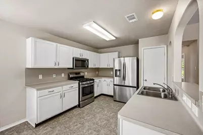 22 Highland Street, Texas City, TX 77591 - Photo 11
