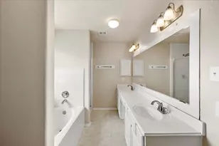 22 Highland St, Texas City, TX 77591 - Photo 19