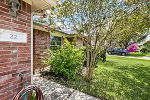 22 Highland St, Texas City, TX 77591 - Photo 3