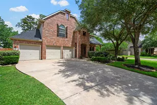 13926 Wessex Park Dr, Cypress, TX 77429 - Photo 33
