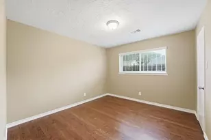 4122 Regency Dr, Houston, TX 77045 - Photo 11