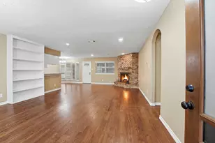 4122 Regency Dr, Houston, TX 77045 - Photo 3