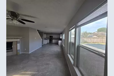 32018 Annice Lane, Pinehurst, TX 77362 - Photo 17