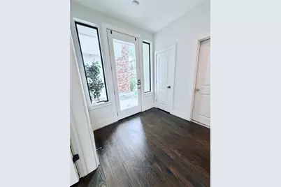2913 Leeland Street, Houston, TX 77003 - Photo 3