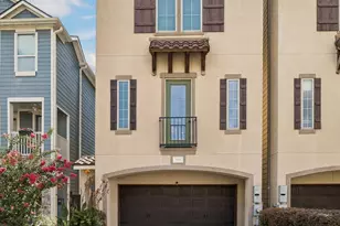903 Asbury St, Houston, TX 77007 - Photo 1
