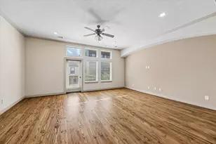 903 Asbury St, Houston, TX 77007 - Photo 7