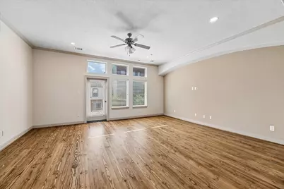 903 Asbury Street, Houston, TX 77007 - Photo 9