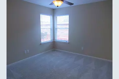 14 Paddock Pines Place, The Woodlands, TX 77382 - Photo 19