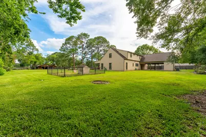 2210 Rita Street, El Campo, TX 77437 - Photo 19