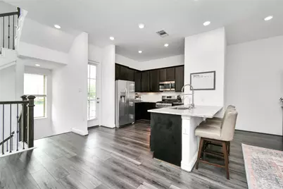 11012 Mikula Drive, Houston, TX 77043 - Photo 47