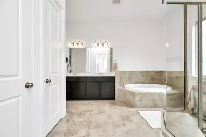 11012 Mikula Drive, Houston, TX 77043 - Photo 21