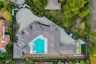 32 E Shady Ln, Houston, TX 77063 - Photo 7