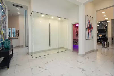 32 E Shady Lane, Houston, TX 77063 - Photo 33