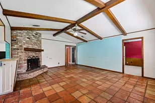 7707 Burning Hills Dr, Houston, TX 77071 - Photo 11