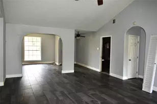 11631 Corkwood Dr, Houston, TX 77089 - Photo 7