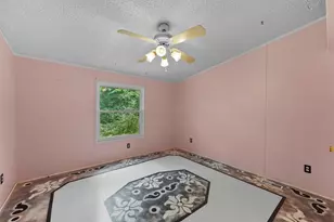 11899 Oak Apple Ct, Willis, TX 77378 - Photo 11