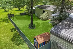 11899 Oak Apple Ct, Willis, TX 77378 - Photo 29