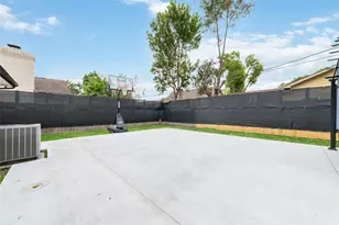 11915 Sea Shore Dr, Houston, TX 77072 - Photo 3
