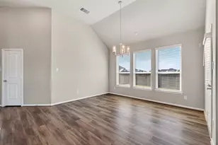 23309 Zinfandel Dr, Alvin, TX 77511 - Photo 17