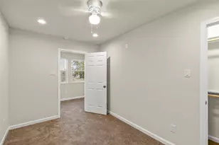 7750 Avenue J, Houston, TX 77012 - Photo 13