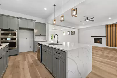 240 Sarasota Circle S, Montgomery, TX 77356 - Photo 9