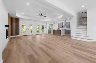 240 Sarasota Cir S, Montgomery, TX 77356 - Photo 7