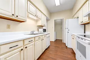 2400 N Braeswood Blvd, Houston, TX 77030 - Photo 5