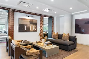 3001 W 11th St, Houston, TX 77008 - Photo 3