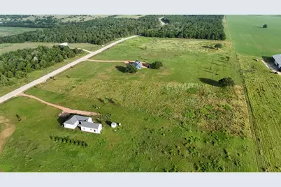 334 Vineyard View Trail, Carmine, TX 78932 - Photo 9