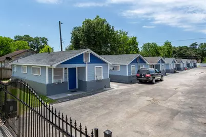 4203 Hirsch Road #2, Houston, TX 77026 - Photo 1
