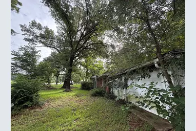 2103 E Houston Avenue, Crockett, TX 75835 - Photo 7