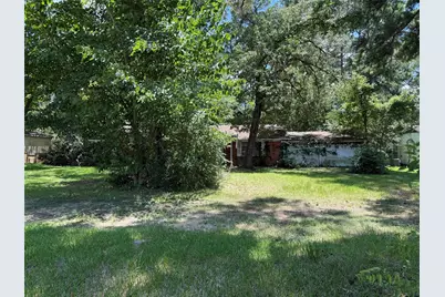 2103 E Houston Avenue, Crockett, TX 75835 - Photo 3